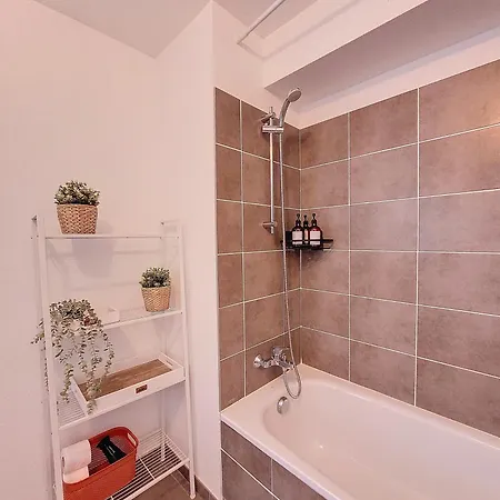 Daire Apart-nice Port-balcony Nice